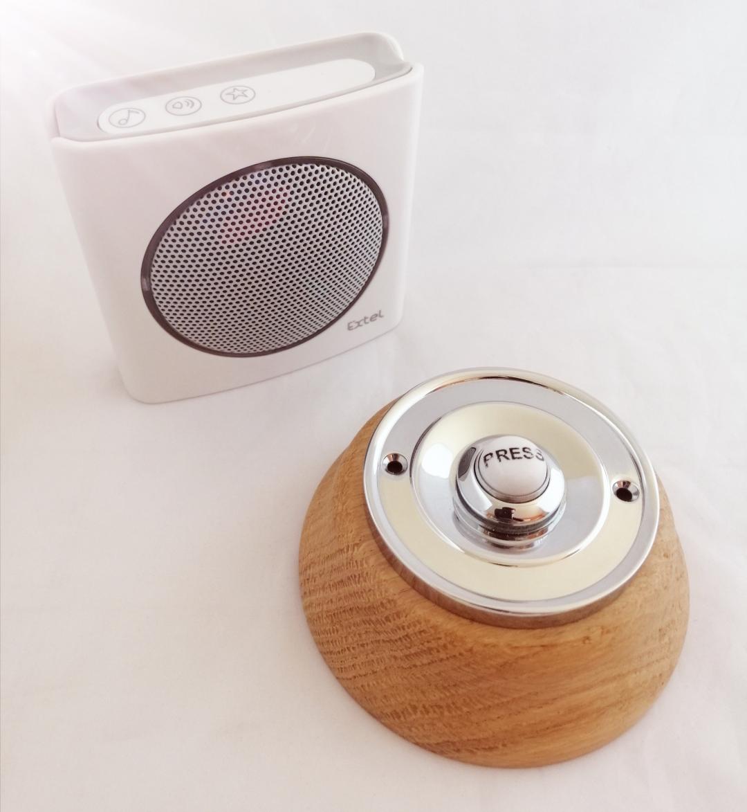 Sonnette de porte à 3 sons enfichable sans fil Globe, 75 dB, 1  bouton-pressoir, blanc
